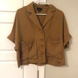 Brown Button-Up Short Sleeve Shirt